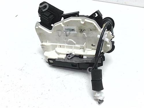 front-right-lock-seat-toledo-iv-kg3-2012-2013-2014-2015-2016-2017-2018-2019-38349865 main image