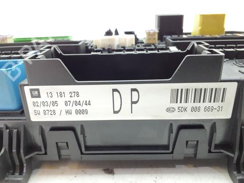 Fuse box OPEL ASTRA H (A04) 1.7 CDTI (L48) | BP38334132E1 - Image 7