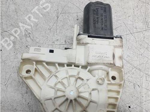 Vindusheismotor venstre foran Vindusheismotor venstre foran 38368344 38368344