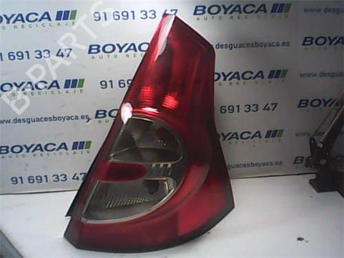 right-taillight-dacia-sandero-2008-38354173 main image
