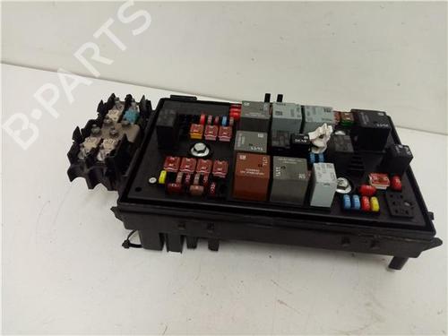 Fuse box OPEL ASTRA J Saloon 1.7 CDTI (69) | BP38364377E1 - Image 3