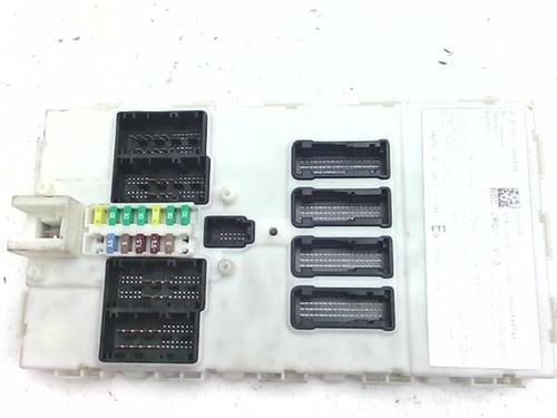 Used Fuse box Fuse box 38382543 38382543