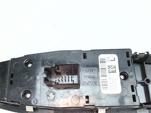 Left front window switch BMW 1 (F21) 116 d | BP38376397I27 - Image 5
