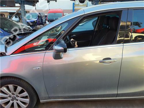 dr-venstre-fortil-opel-zafira-tourer-c-p12-2011-38399212 main image