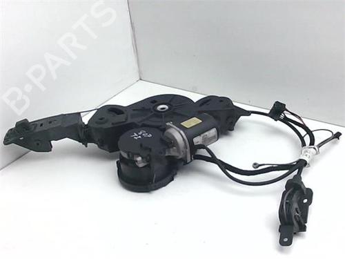 Used Rear left lock Rear left lock 38354557 38354557