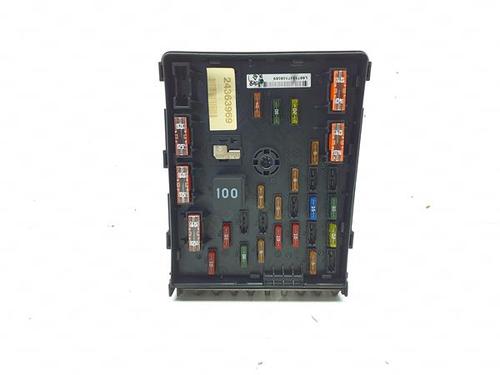 Used Fuse box Fuse box 38392897 38392897