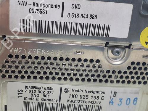 Radio VW PASSAT B6 (3C2) 2.0 TDI 16V | BP38369820E6 - Image 3
