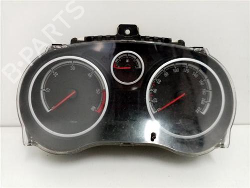 Used Instrument cluster Instrument cluster 38356982 38356982