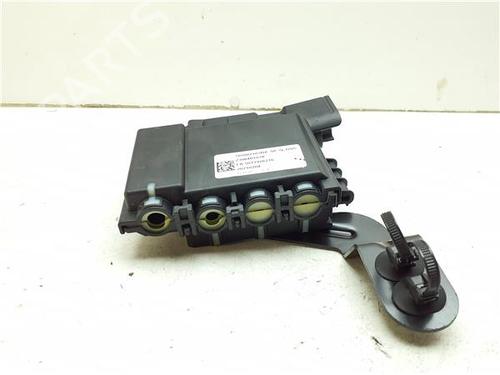 Used Fuse box Fuse box 38368975 38368975