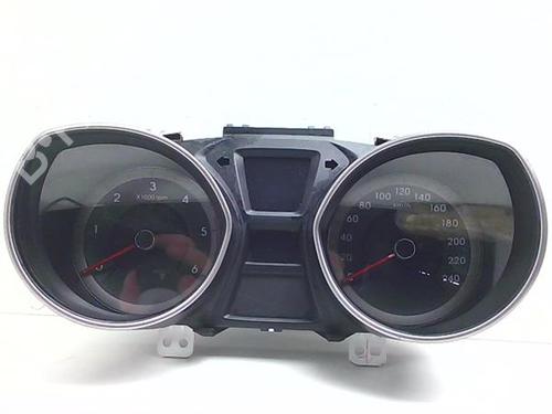 instrument-cluster-hyundai-i30-estate-gd-2012-38352583 main image