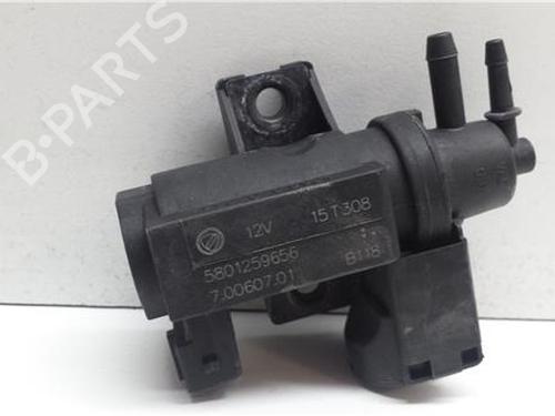 Used Electronic sensor Electronic sensor IVECO DAILY VI Van 33S15, 35S15, 35C15 (146 hp) 40087309 40087309