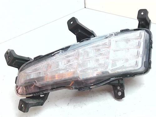 Used Left daytime light Left daytime light 38394588 38394588