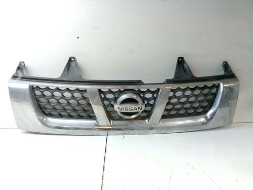 Used Grille Grille 38401748 38401748
