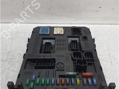 Used Fuse box Fuse box CITROËN C5 II Break (RE_) 2.0 HDi (RERHRH) (136 hp) 40085690 40085690