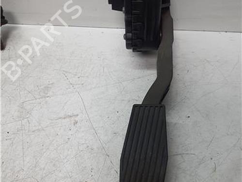 Used Pedal Pedal 38365886 38365886