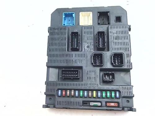 Used Fuse box Fuse box CITROËN C4 I (LC_) 1.6 HDi (90 hp) 39956347 39956347