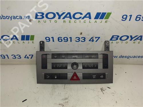 Used Climate control Climate control PEUGEOT 407 SW (6E_, 6D_) 2.0 HDi 135 (136 hp) 38354982 38354982