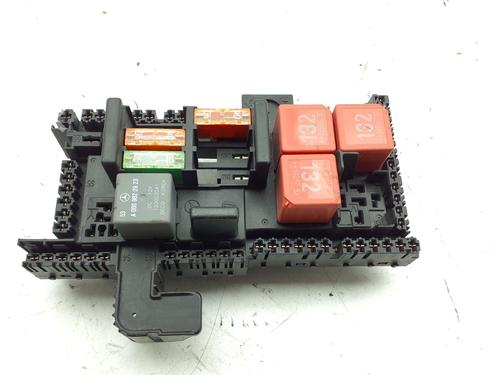 Used Fuse box Fuse box 38400789 38400789