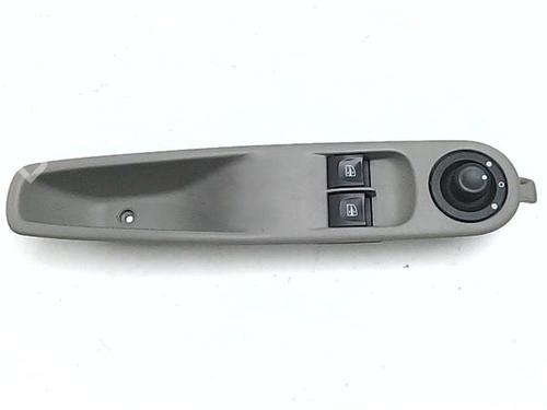 Used Left front window switch Left front window switch 38705015 38705015