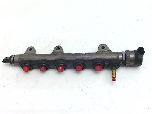 Used Injection rail Injection rail 38377643 38377643