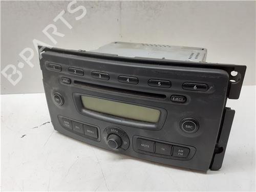 radio-smart-fortwo-coupe-453-2014-38359368 main image