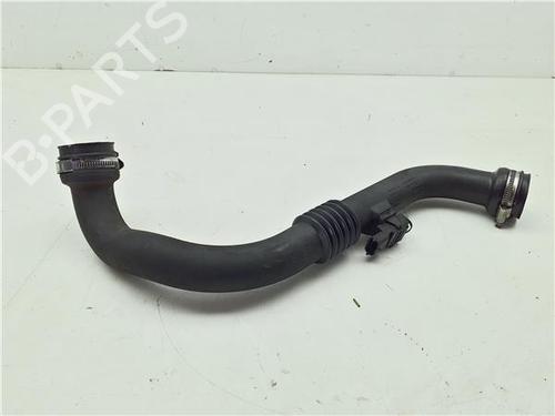 Tubo do intercooler Tubo do intercooler 38390634 38390634