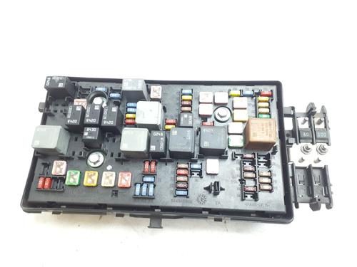Used Fuse box Fuse box 38333445 38333445