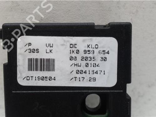 Electronic module VW GOLF V (1K1) 1.9 TDI | BP38357714M83 - Image 2