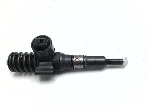 injector-vw-golf-v-1k1-2003-2004-2005-2006-2007-2008-2009-2010-38373955 main image