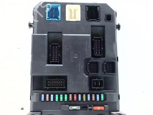 Fuse box CITROËN C3 II (SC_) 1.4 HDi 70 (SC8HZC, SC8HR0, SC8HP4) | BP39962031E1 - Image 3