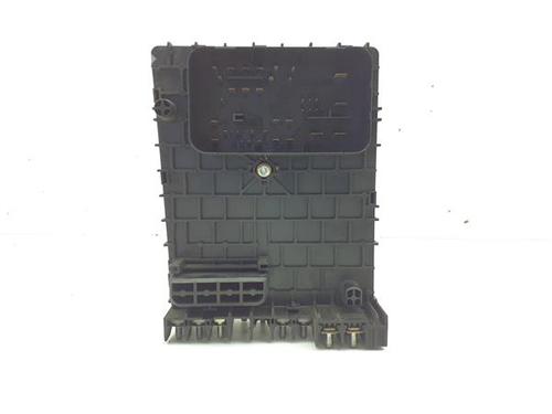 Fuse box VW PASSAT B6 (3C2) 2.0 TDI | BP38392897E1 - Image 2