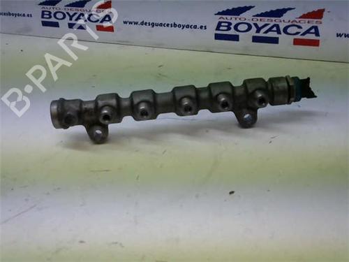 Used Injection rail Injection rail 38404124 38404124