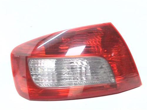 Used Left taillight Left taillight PEUGEOT 407 (6D_) 2.0 HDi (6DRHRH) (140 hp) 39956075 39956075