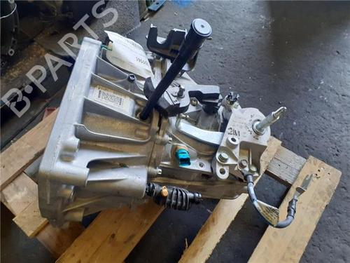 gearbox-nissan-juke-f16_-2019-38365363 main image