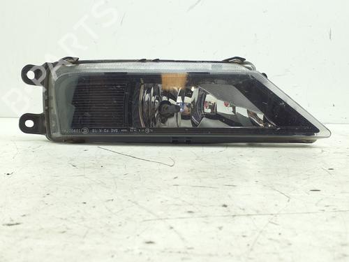 Used Left front fog light Left front fog light 39248109 39248109