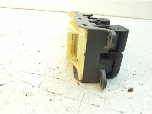 Left front window switch TOYOTA AURIS (_E18_) 2.0 D-4D (ADE186_, ADE186R) | BP38371527I27 - Image 2