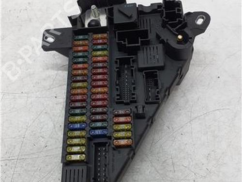 fuse-box-bmw-5-e60-2001-2002-2003-2004-2005-2006-2007-2008-2009-2010-38366078 main image