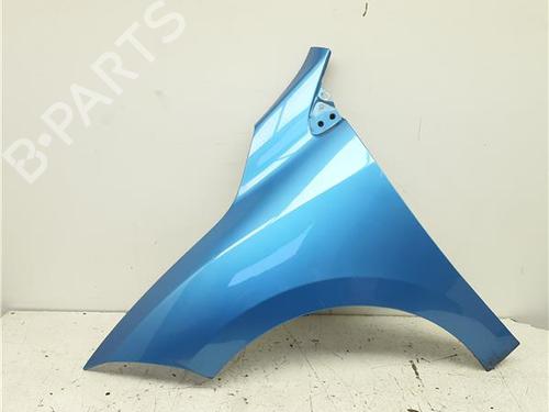 left-front-fenders-renault-megane-iv-saloon-2016-38390407 main image