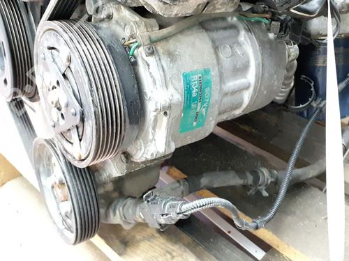 Used AC compressor AC compressor 38335030 38335030