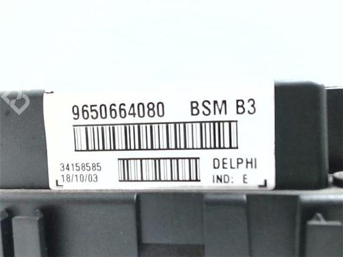 Used Fuse box Fuse box CITROËN XSARA (N1) 1.6 16V (109 hp) 39961935 39961935