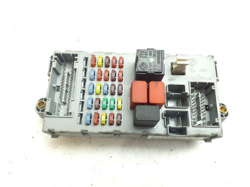Used Fuse box Fuse box 38333572 38333572