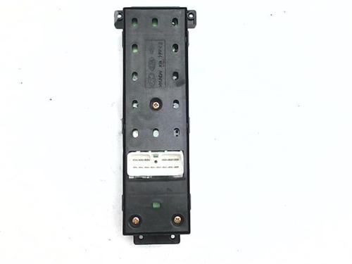 Left front window switch HYUNDAI SANTA FÉ II (CM) 2.2 CRDi GLS 4x4 | BP38379857I27 - Image 3
