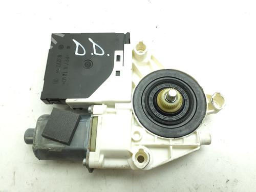 Used Right front window motor Right front window motor 39591879 39591879