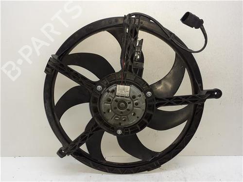 Used Radiator fan Radiator fan 38358918 38358918