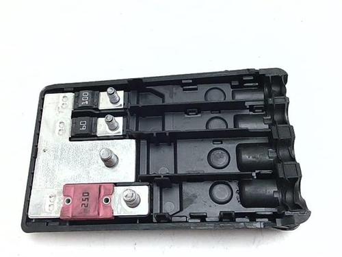 Used Fuse box Fuse box 38376902 38376902