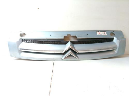 Used Grille Grille 38349880 38349880