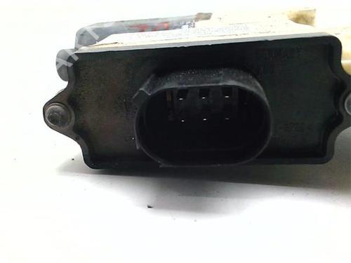 Right front window motor BMW X3 (E83) 2.0 d | BP38373194E20 - Image 2