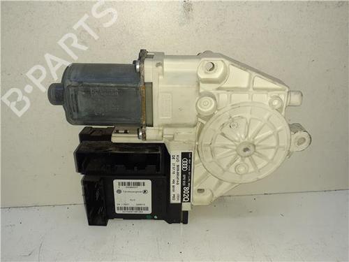 Right front window motor AUDI A3 (8P1) 2.0 TDI | BP38359254E20 - Image 4