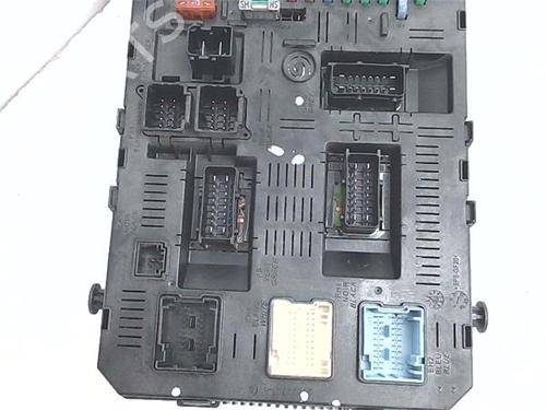 Fuse box CITROËN C5 II (RC_) 1.6 HDi (RC8HZB) | BP39434835E1 - Image 4