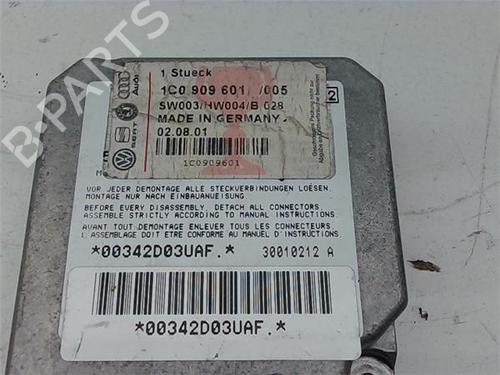 Used ECU airbags ECU airbags 38359706 38359706